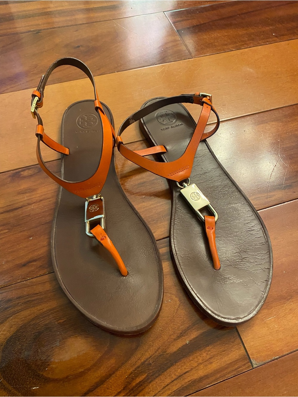 Tory Burch Women’s Orange Leather T-Strap Sandal 10